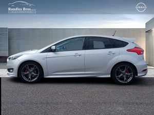 Ford Focus 1.0 Ecoboost 125PS St-line - Image 3