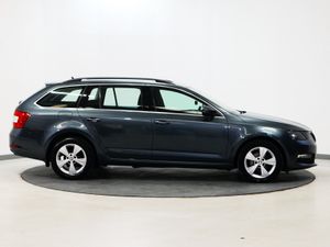 *99* 2019 Skoda Octavia 1.0tsi se technology - Image 3