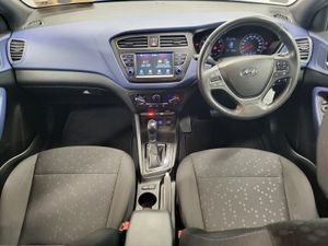 Hyundai i20 1.0 T-gdi Deluxe Plus Auto Fvrom  60 - Image 4
