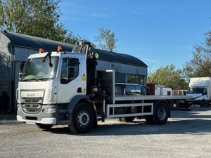 2017 DAF LF-220 18 TON FLAT WITH HIAB XS-122 CRANE - Image 3