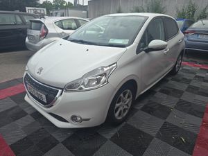 152 PEUGEOT 208 PURETECH ACTIVE 1.2MANUAL LOW KMS - Image 3