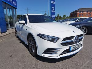 MERCEDES-BENZ A CLASS A250 E AMG LINE - Image 4