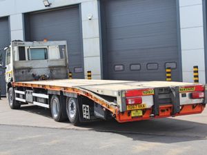 2017 DAF CF 320 6X2 CHEESE WEDGE BEAVER TAIL, - Image 4