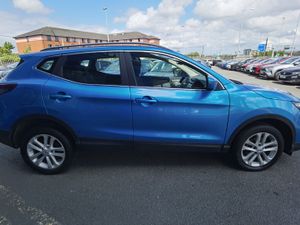 NISSAN QASHQAI 1.5 DCI VISIA - Image 4
