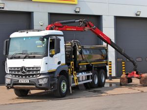 2020 MERCEDES-BENZ AROCS 2630 6X4 TIPPER GRAB - Image 3