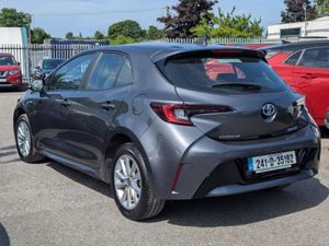 Toyota Corolla HEV Luna  just In low KM - Image 4
