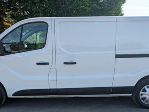 RENAULT TRAFIC ENERGY LL30 ENERGY 120 BUS - Image 4