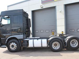 2017 DAF XF 460 SPACE CAB TWIN WHEEL TAG - Image 4