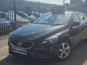 2015 Volvo V40 | T4 Sporty Hatchback - Image 2