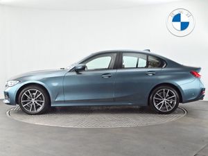 BMW 3 Series 320i Sport Saloon - Image 3