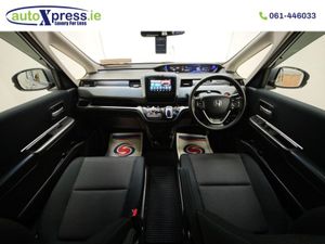 Honda Freed 1.5 Hybrid G SE Automatic  Reversing - Image 2