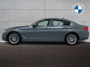 BMW 5 Series 520d SE Saloon - Image 4