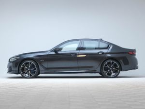 BMW 5 Series 545E M Sport Xdrive - Image 4