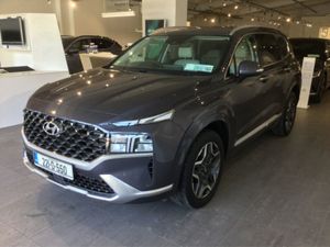 Hyundai Santa Fe Plug IN Hybrid 7 Seater - Image 3