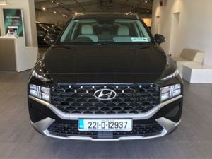 Hyundai Santa Fe Plug IN Hybrid - Image 4