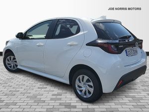 Toyota Yaris 1.0 VVTi AUTOMATIC - Image 4