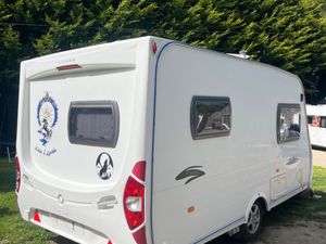 2009 Lunar 750kg 2 Berth Caravan For Sale - Image 4