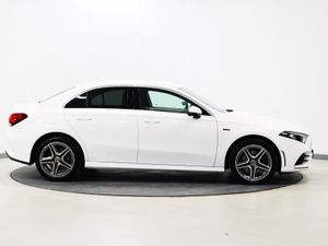 *50* 2021 Mercedes-Benz AMG 1.3 AMG LINE AUTO - Image 3