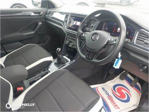 Volkswagen T-Roc 1.5 TSI EVO SEL 5dr - Image 2