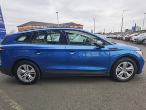 SKODA ENYAQ 60KWH IV **LEATHER INTERIOR** - Image 4