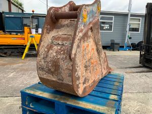 18" STRICKLAND BUCKET......65mm PINS......1199t. - Image 4