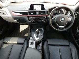 BMW 1 Series 118i Sport - Image 4