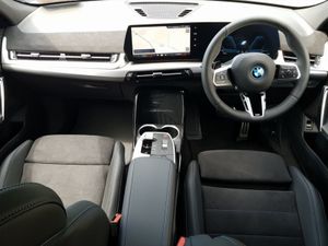 BMW iX2 Edrive20 M Sport - Image 4