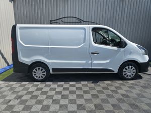 2018 Renault Trafic - Image 2
