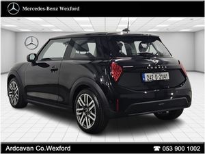 MINI Cooper Cooper Classic Auto - Image 4