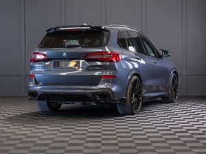2022 BMW X5 X-Drive 45e M-Sport - Image 3