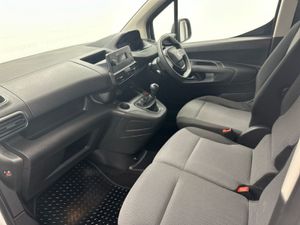 Peugeot Partner 1.6hdi Active LWB  EX Vat   50 P/W - Image 4