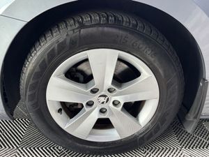 Skoda Superb Ambition 1.6 TDI 120BHP 4DR - Image 2
