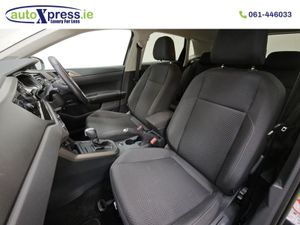 Volkswagen Polo 1.0 TSI Automatic  Reversing Came - Image 4