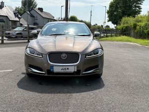 ABSOLUTELY STUNNING 2015 (152) JAGUAR XF - Image 2