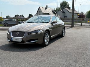 ABSOLUTELY STUNNING 2015 (152) JAGUAR XF - Image 3