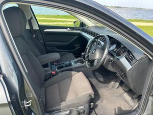 Volkswagen Passat Comfortline 1.6 TDI Auto - Image 4