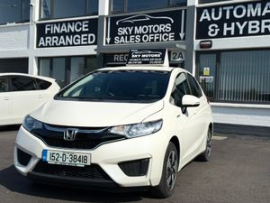 2015 Honda Fit 1.5 Hybrid Automotic Low Miles 45K - Image 4