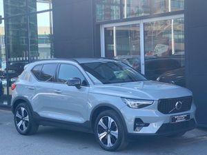 Volvo XC40 T4 Recharge Dark Plus - Image 3