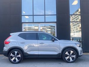 Volvo XC40 T4 Recharge Dark Plus - Image 4