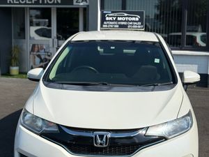 2015 Honda Fit 1.5 Hybrid Automotic Low Miles 20K - Image 2