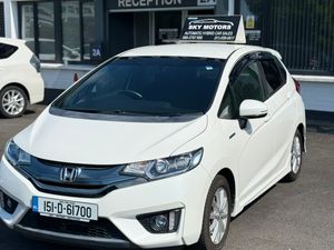 2015 Honda Jazz/Fit 1.5 Hybrid auto,Top Specs, - Image 4