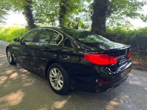 192 BMW 520D SE AUTO BLACK SAPPHIRE - Image 2