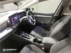 Volkswagen Golf 1.5 Etsi Life 5dr DSG - Image 2