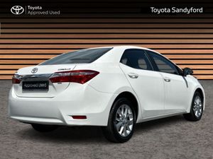 Toyota Corolla 1.3 Luna Petrol // Alloy Wheels // - Image 2
