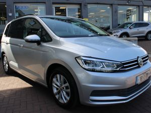 VW TOURAN  1.4 TSI COMFORTLINE 140BHP 5DR MPV AUT0 - Image 2