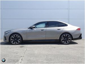 BMW 5 Series 530e M Sport - Image 4