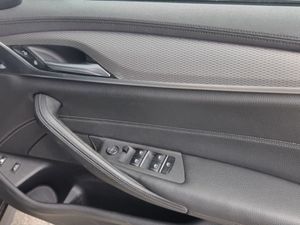BMW 5 Series Best Value 530e M Sport Low KMS Auto - Image 4