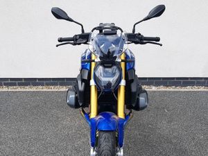 BMW R1250 R SE M Sport New Unregistered Finance A - Image 3