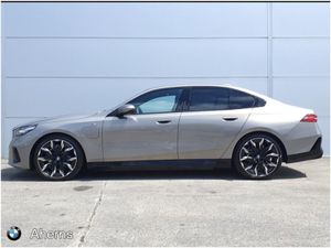 BMW 5 Series 530e M Sport - Image 4