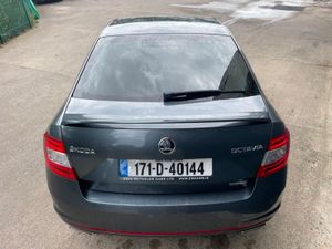 Skoda Octavia RS 2.0 TDI 184BHP 5DR Low KMS Full - Image 4